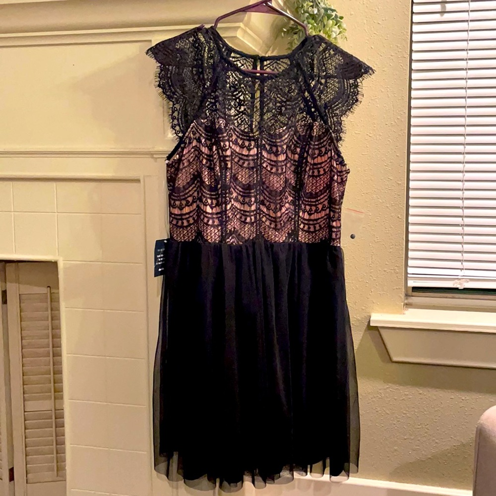 Size XL (12-14) Charlotte Russe Black dress